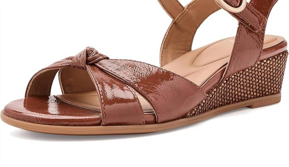NEW SOFFT women's summer wedge sandals in luggage